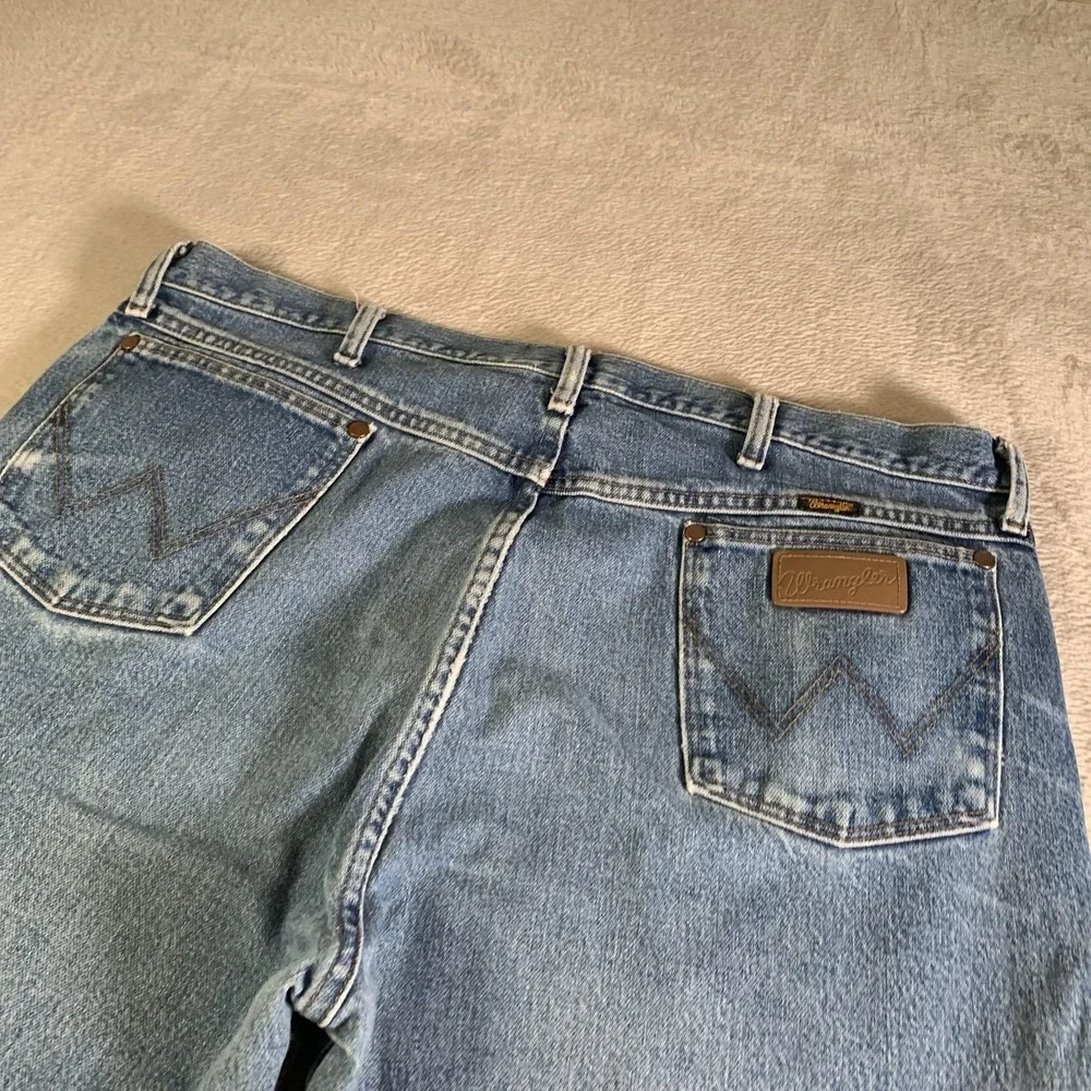 Vintage Wrangler 13MWZGK Cowboy Cut‎ Jeans Mens 40x32 Light Wash Blue Straight